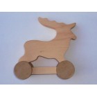 Drvena igračka - životinja na kotačima - Jelen