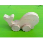 Drvena igračka - životinja na kotačima - Kit